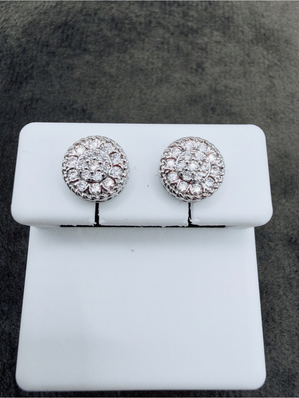 VVS Moissanite Halo Stud Earrings 0.52 CT Round Cluster